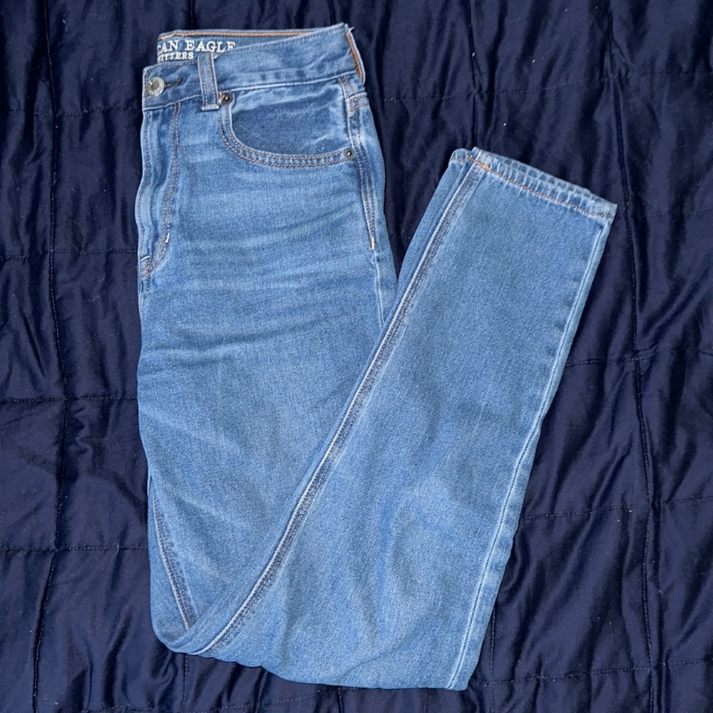 American eagle outfitters classic blue mom jeans